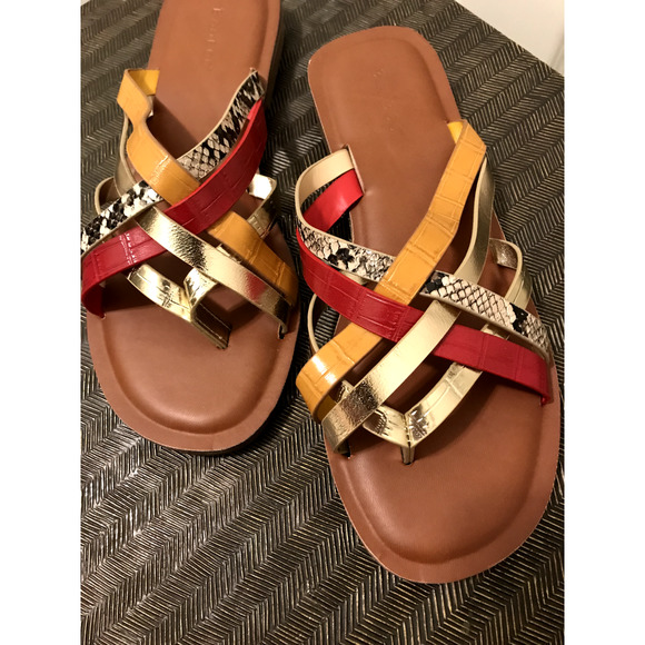 BAMBOO Strappy Flat Sandals, size 9, Colorful Metallic Slides Animal Print - Picture 6 of 7